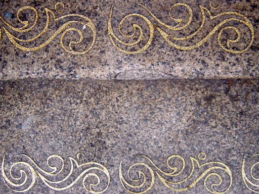 Antirutschapplikation in Ornamenten, Bürogebäude, Nürnberg